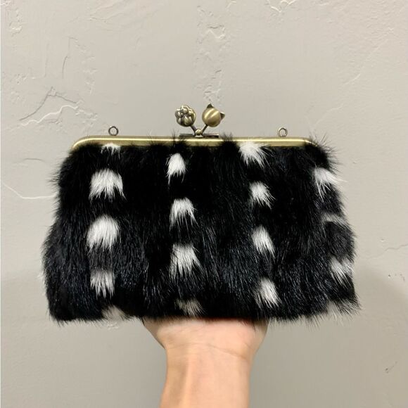 Handmade Real Mink Fur Cute "Cat Paw" Kisslock Wristlet/Shoulder Bag/Crossbody - Picture 3 of 15